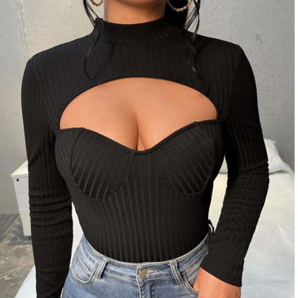 BRAND NEW Unity Mock Neck Cut-out Rib-knit Tee LARGE